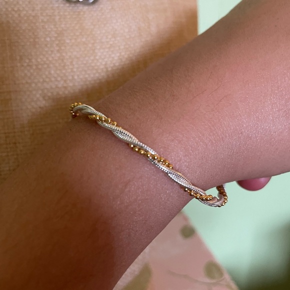 Elegant Silver and Gold Bracelet and silver bow brooch - Picture 4 of 9